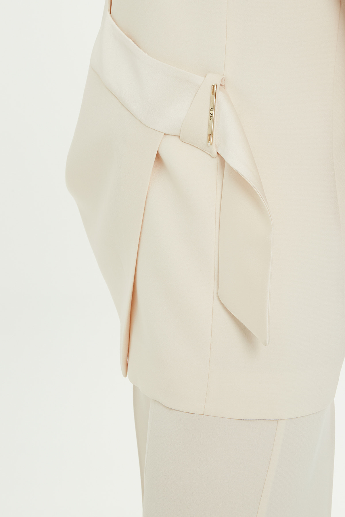 V Yakalı Astarlı Yelek