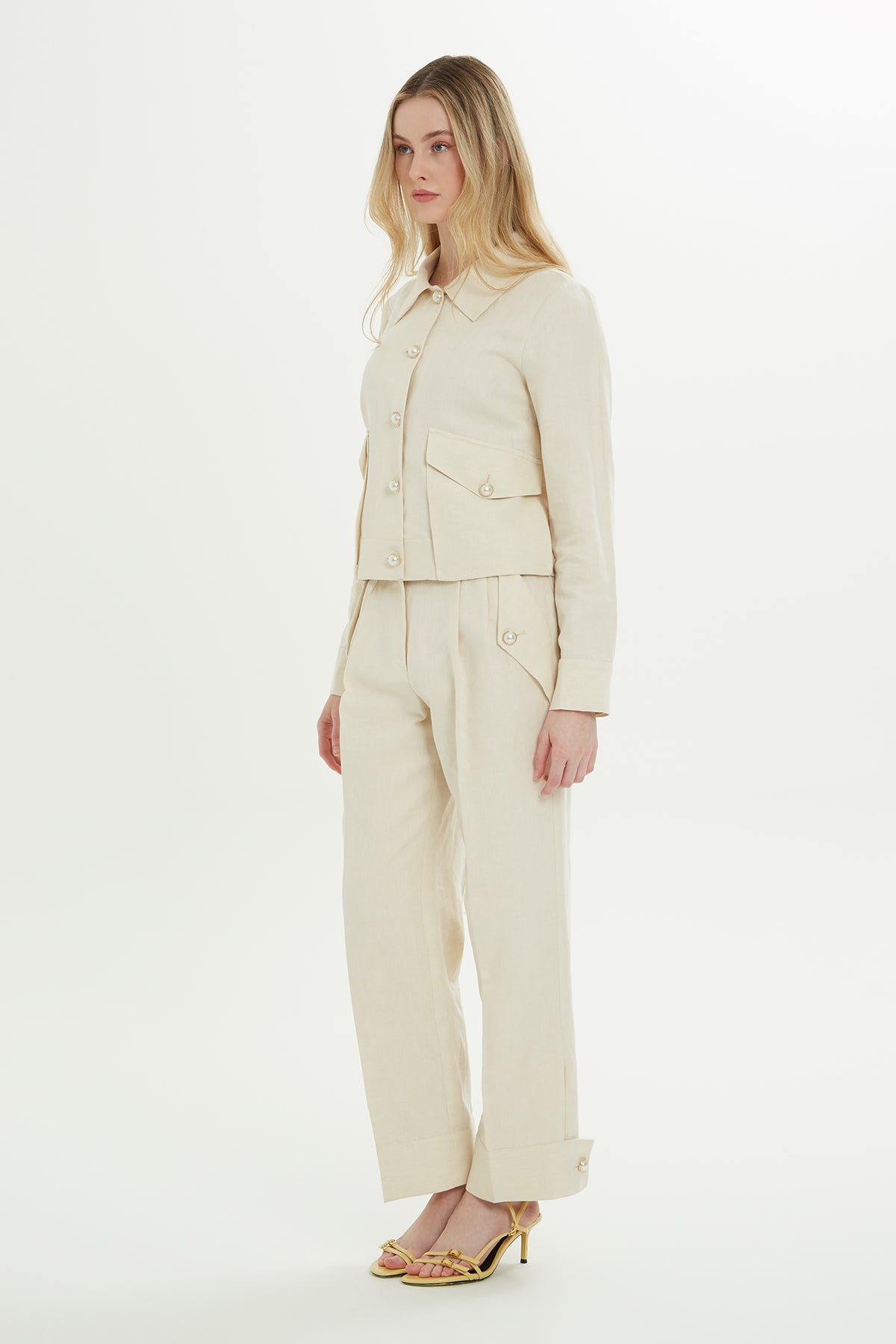 Gömlek Yakalı Pensli Kemik Ceket