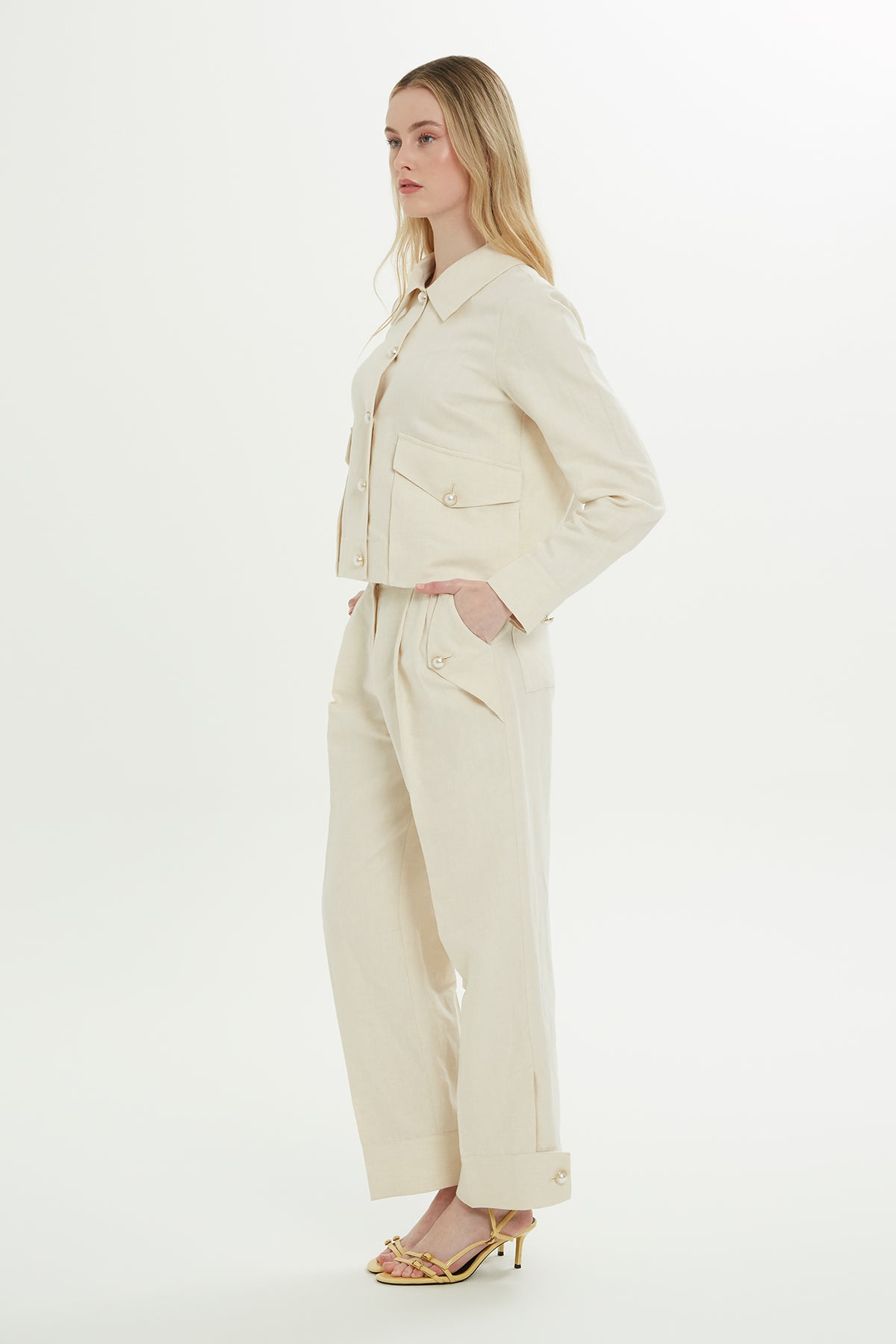 Gömlek Yakalı Pensli Kemik Ceket