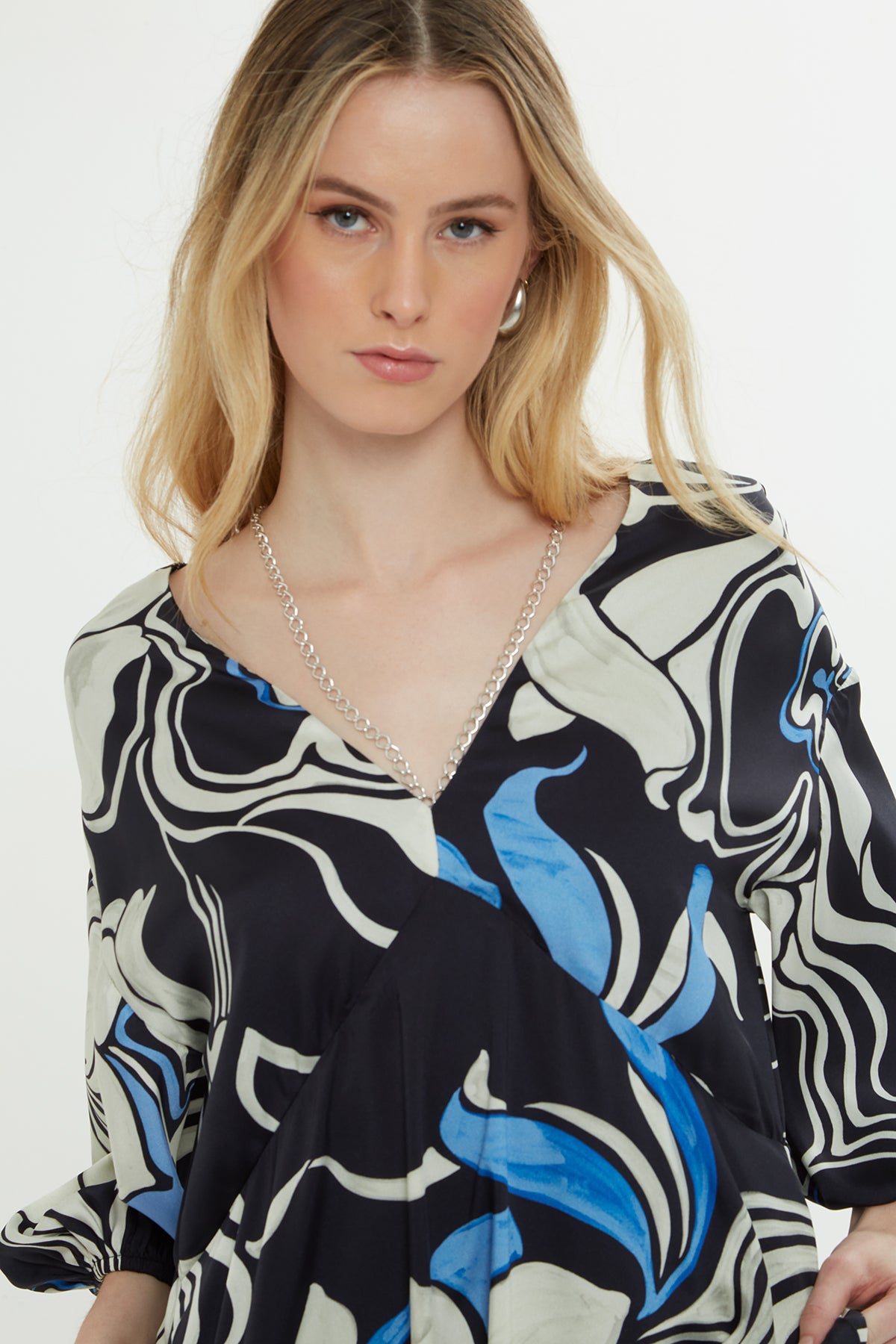 Yarım Kollu Desenli Uzun Elbise