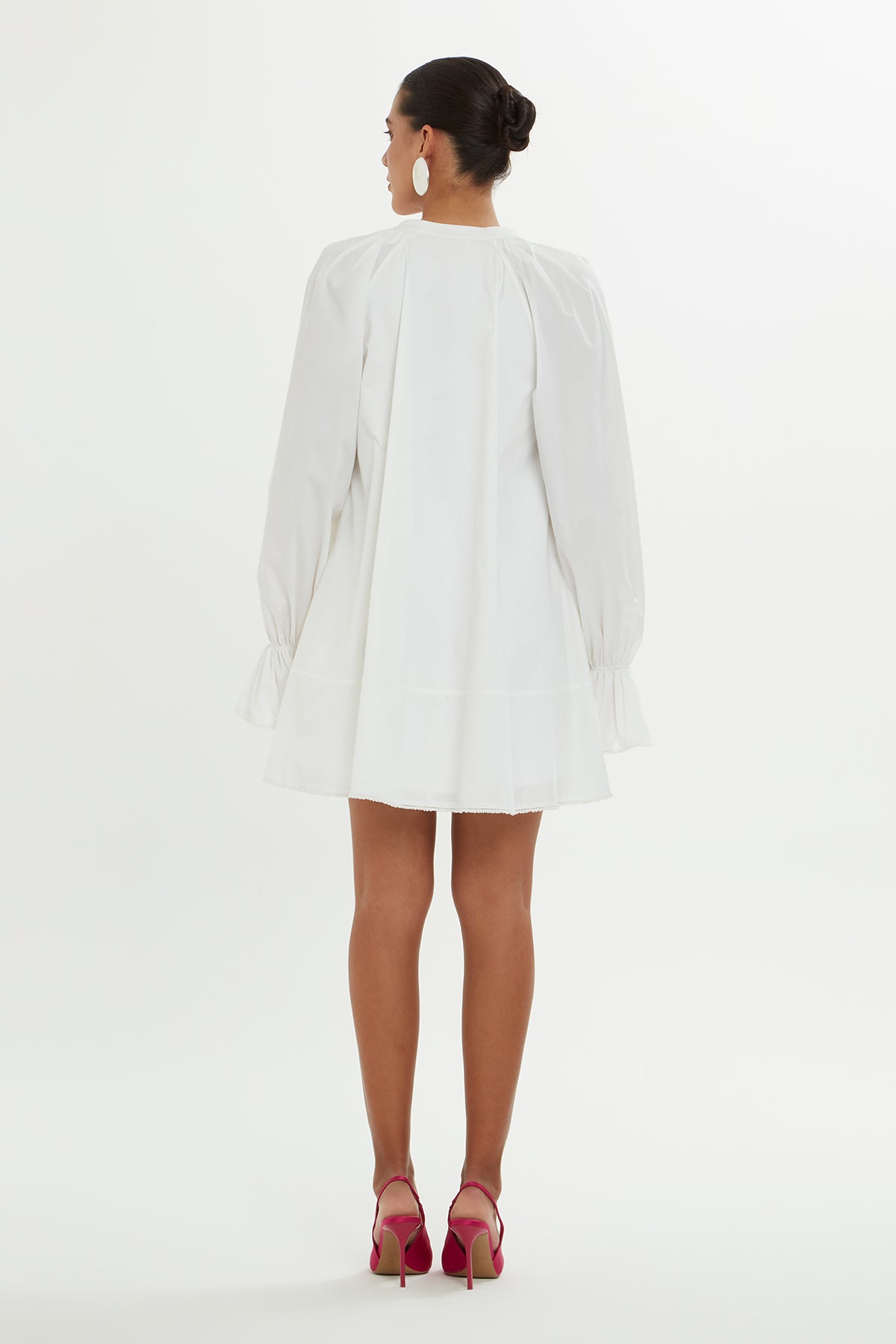 Nakışlı Kısa Elbise