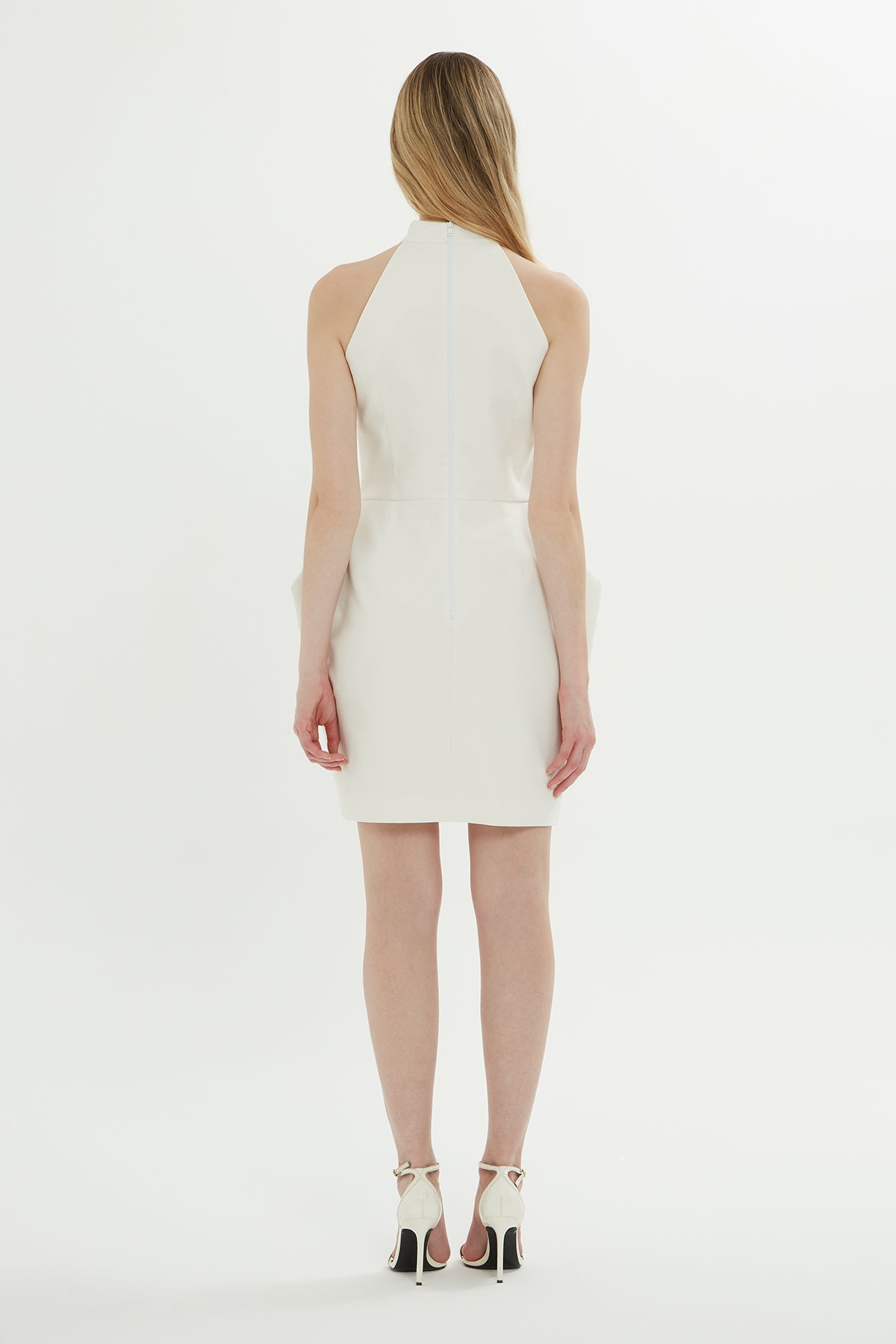 Dik Yakalı Bele Oturan Kısa Elbise