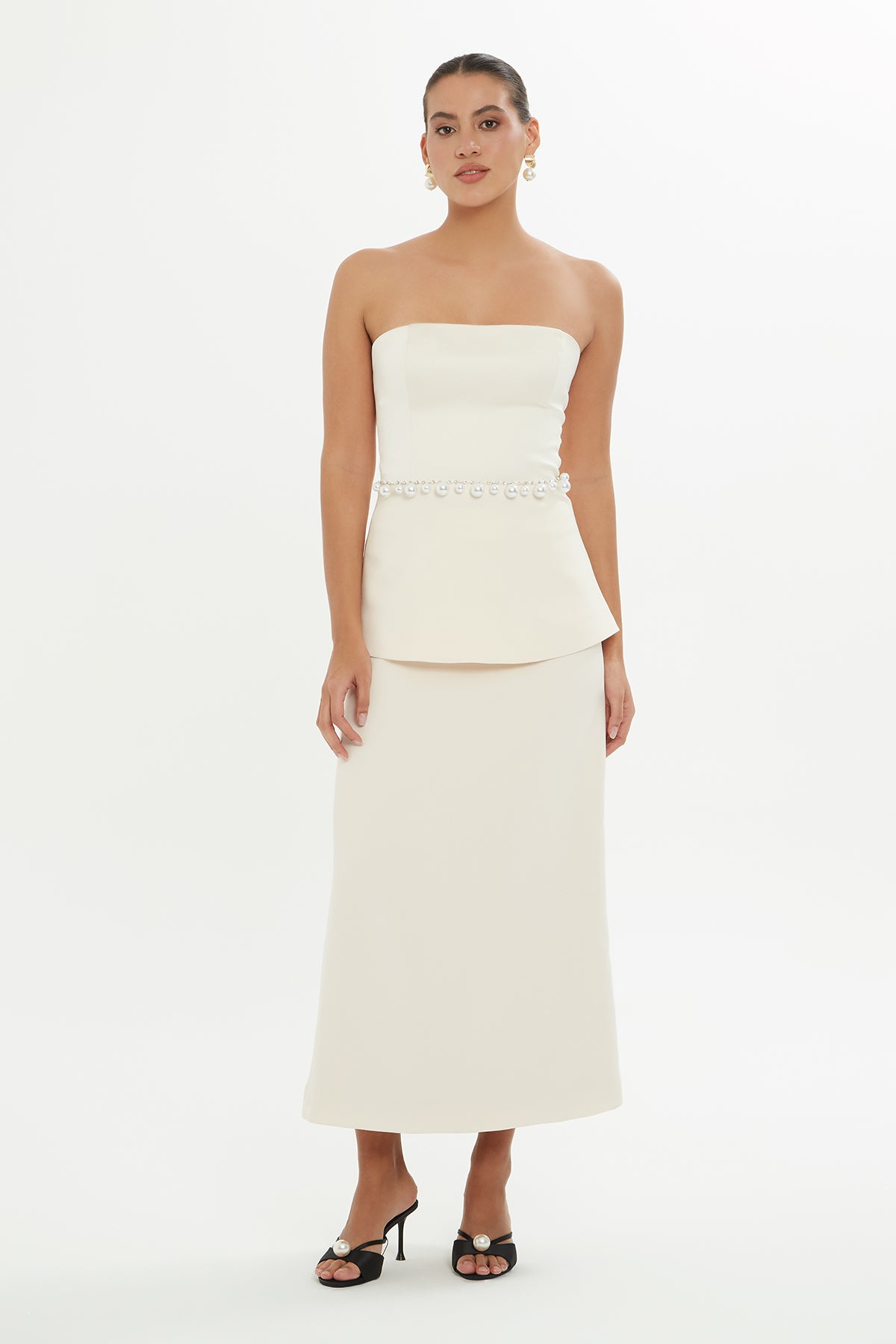 İşlemeli Straplez Bluz