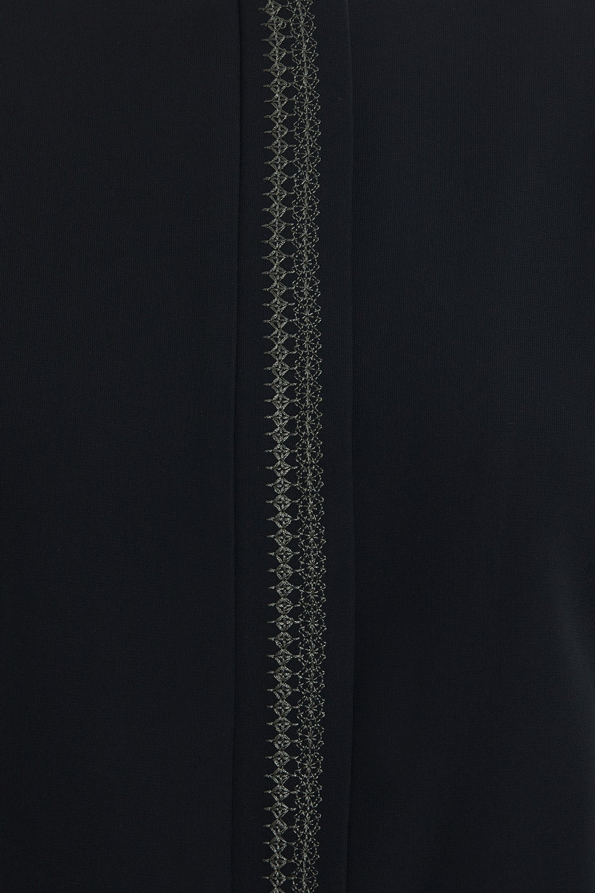 Nakış Ve Bağcık Detaylı Ceket