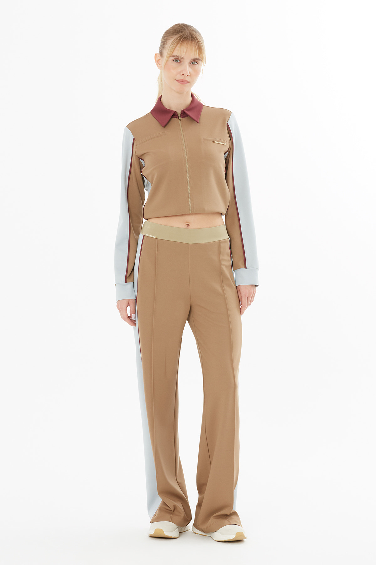 Aksesuar Detaylı Konrast Detaylı Eşofman Altı