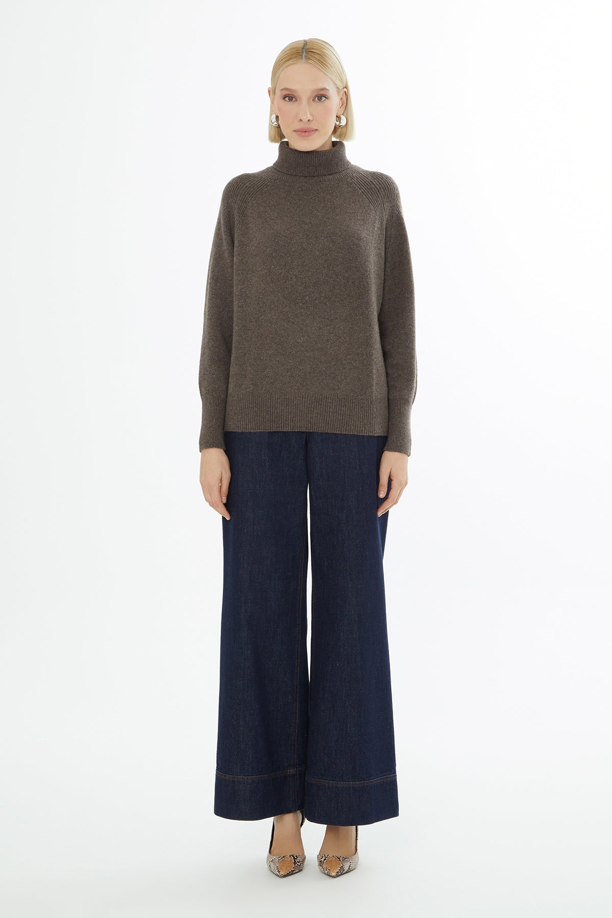 Boğazlı Uzun Kollu Kazak