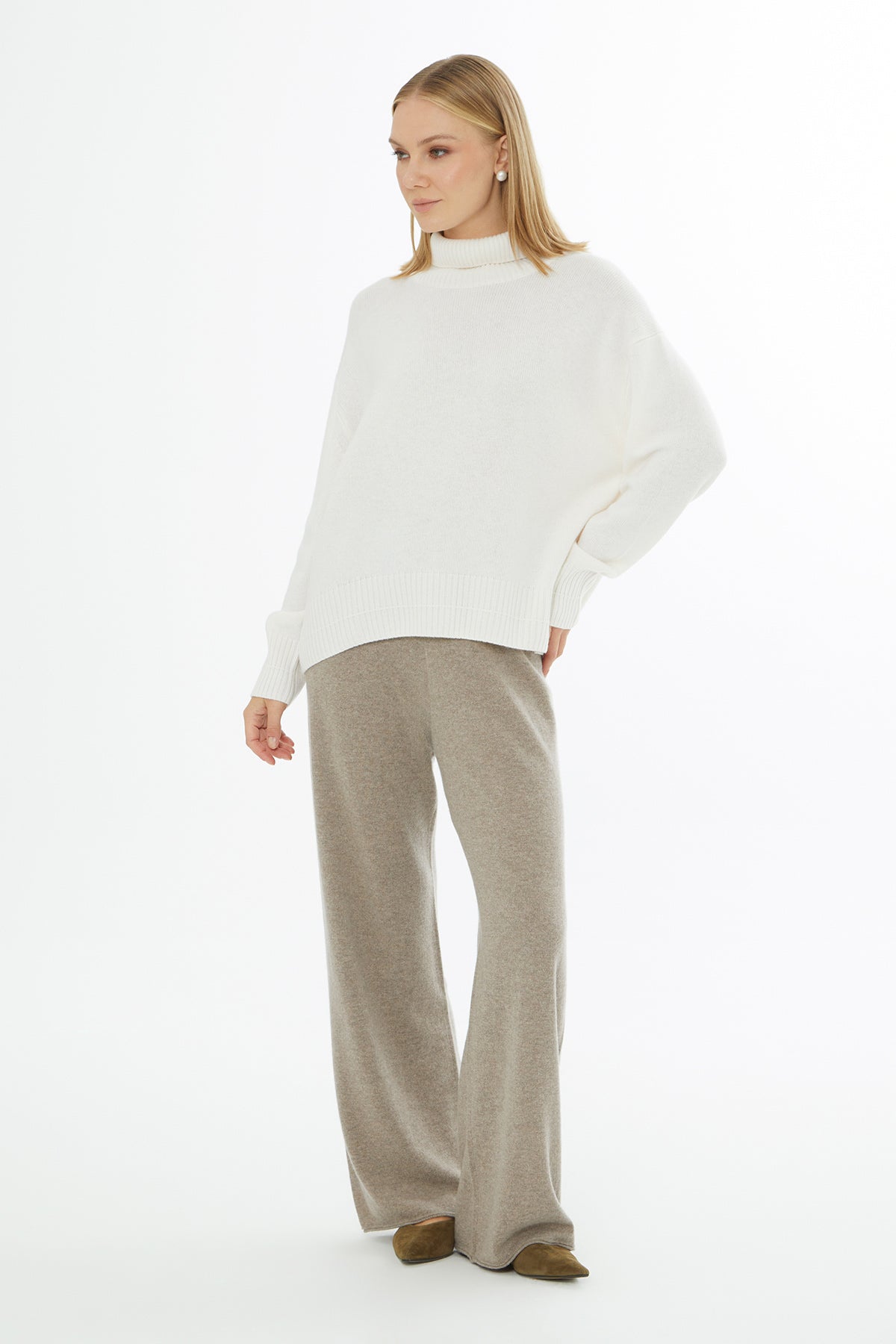 Boğazlı Uzun Kollu Kazak