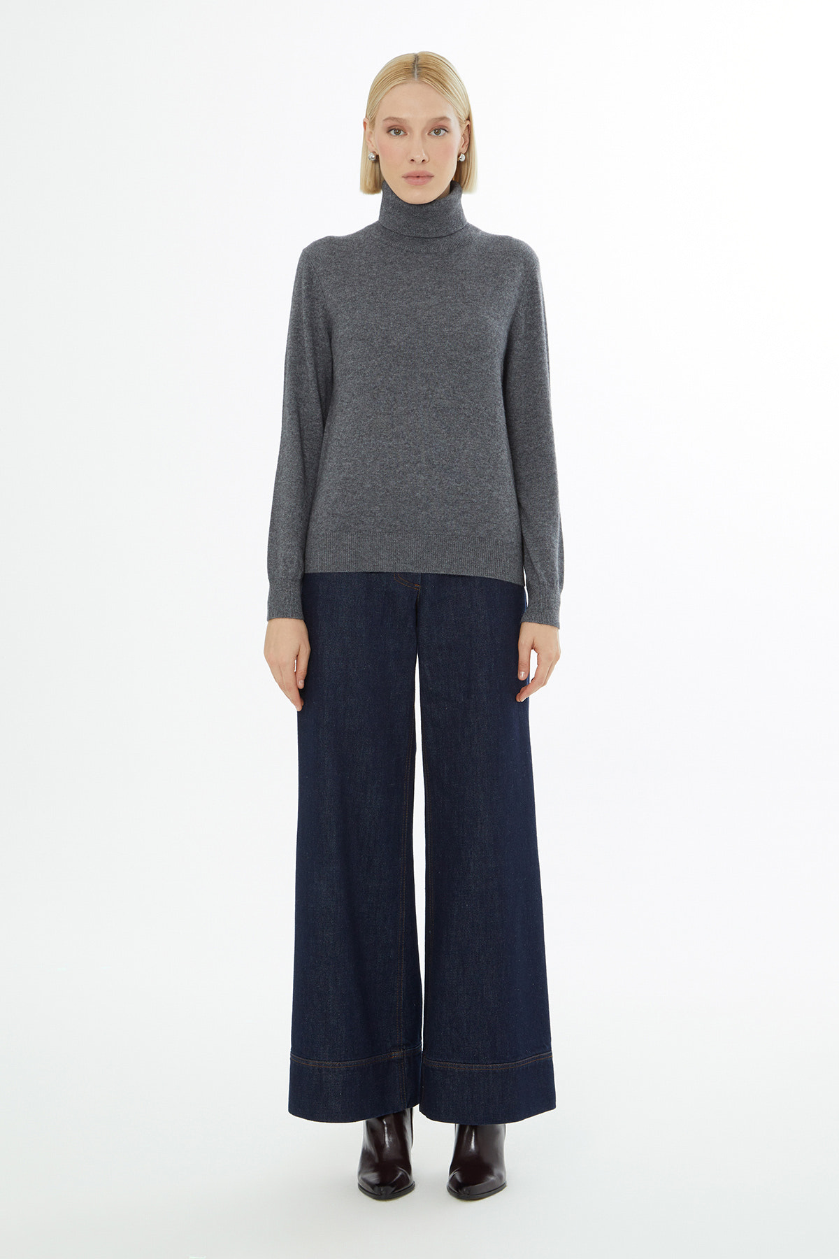 Boğazlı Uzun Kollu Yün Karışımlı Kazak