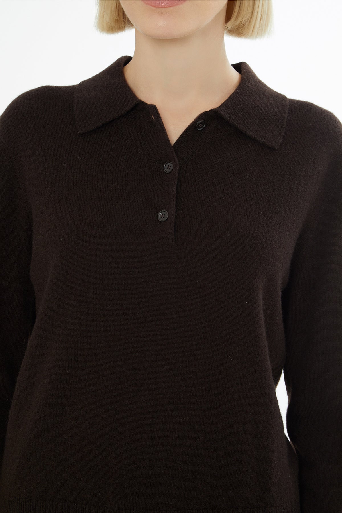 Gömlek Yakalı Düğme Kapamalı Kazak