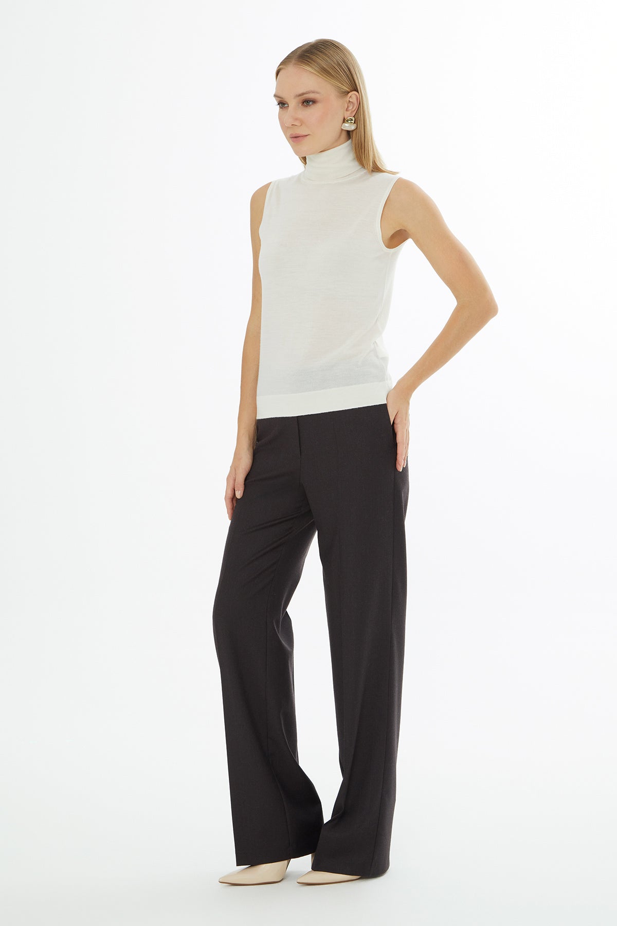 Dik Yaka Yün Karışımlı Kadın Kazak