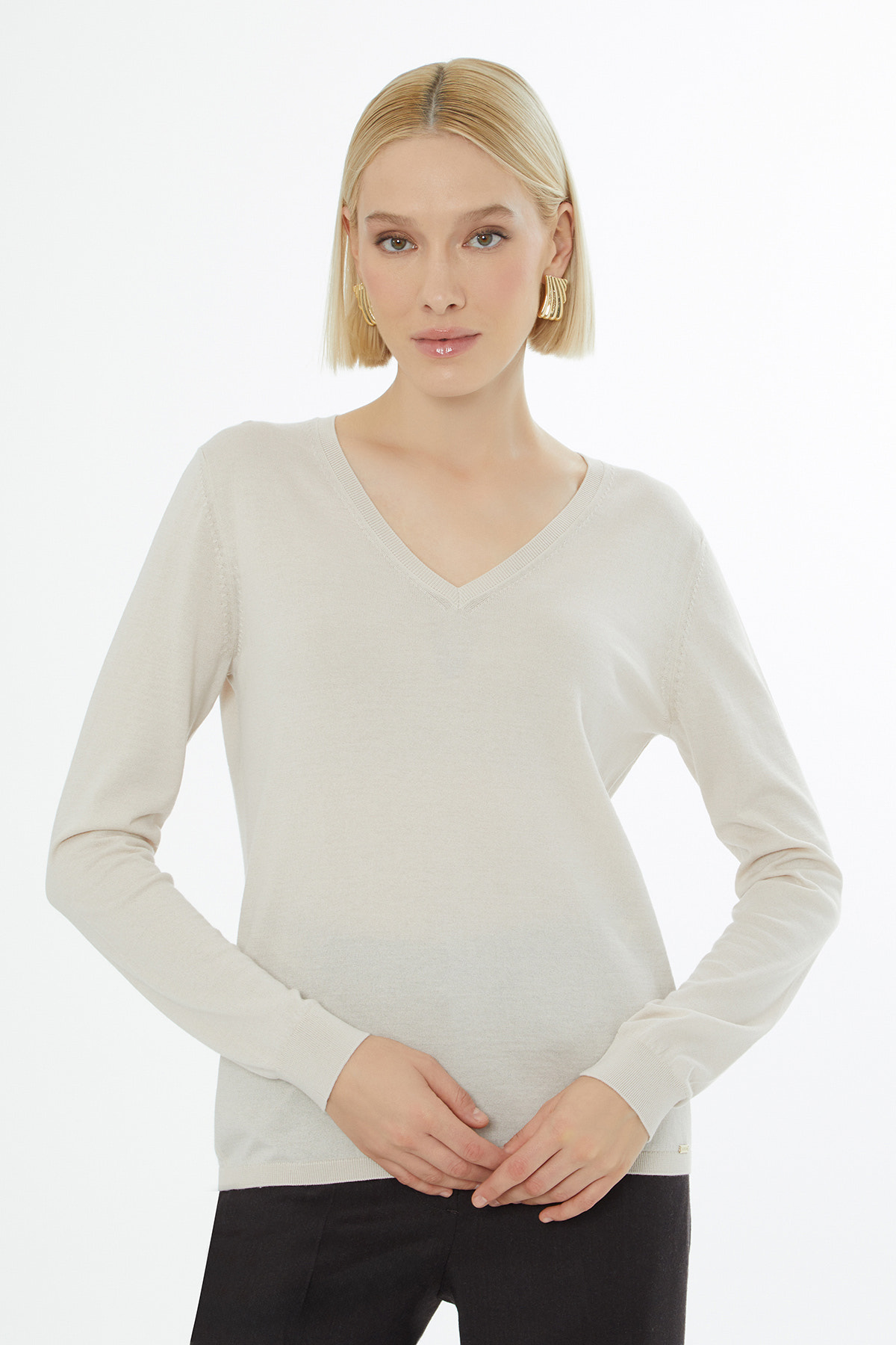 V Yakalı Uzun Kollu Yün Karışımlı Kazak