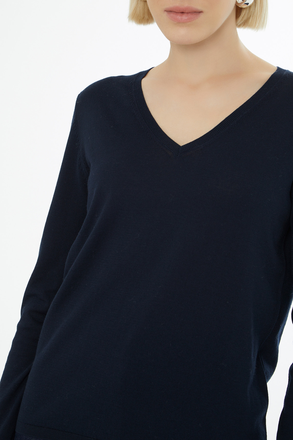 V Yakalı Uzun Kollu Triko Kazak