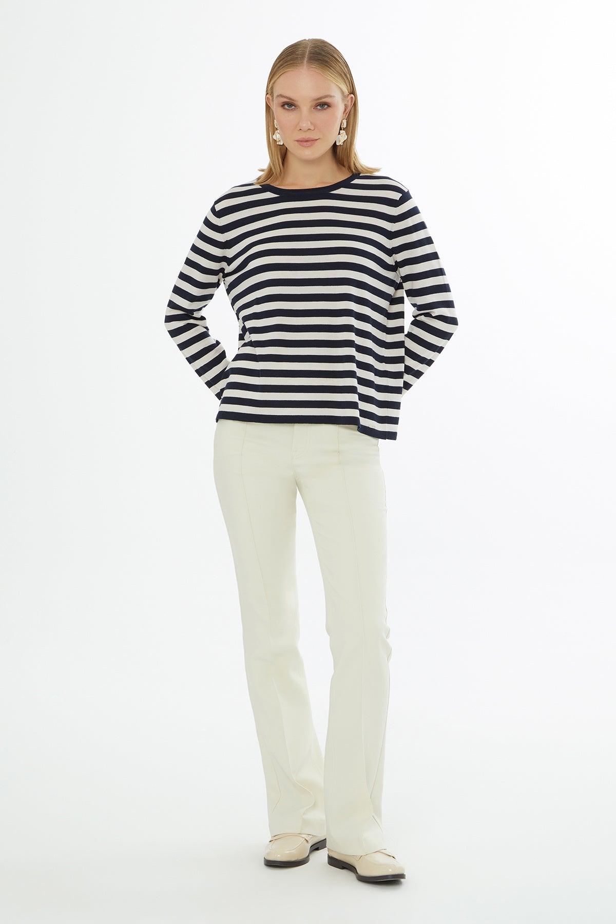 Yuvarlak Yaka Uzun Kollu Çizgili Triko