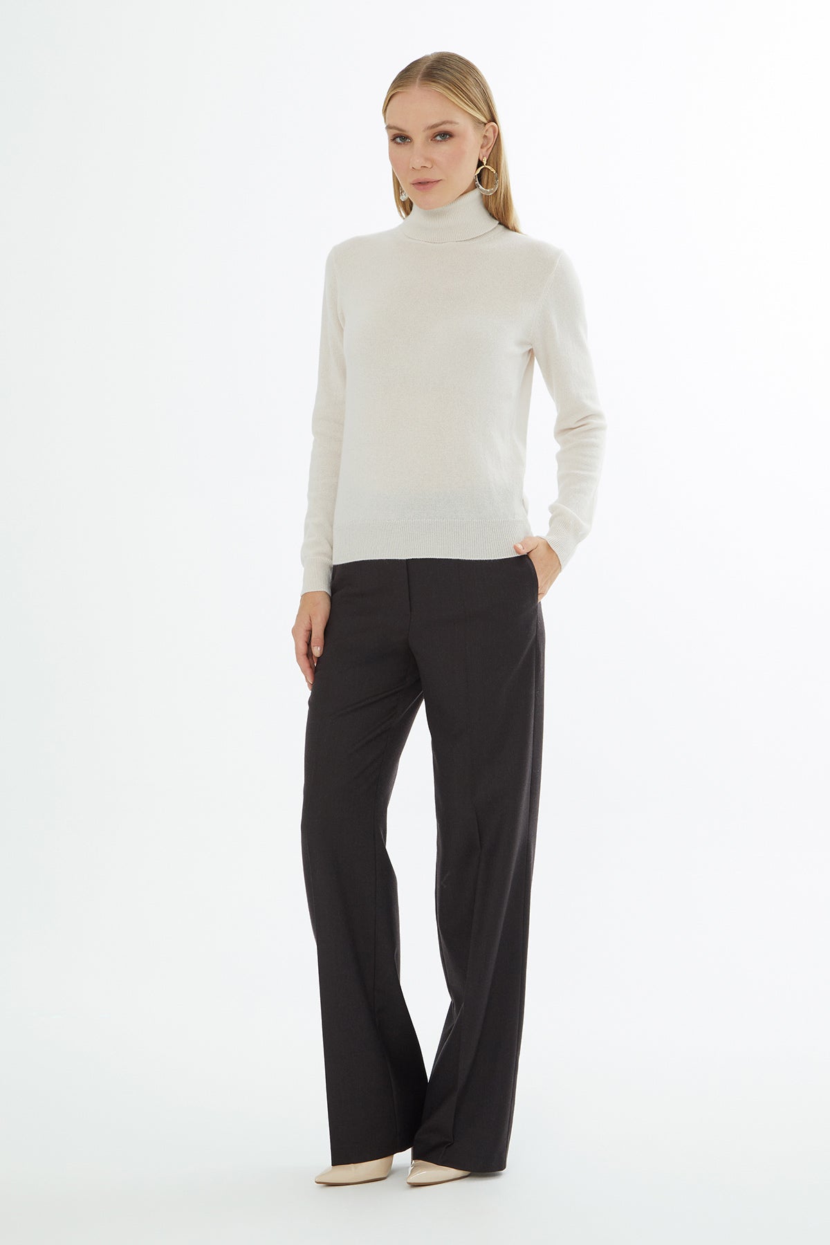 Boğazlı Ekru Kaşmir Triko Kazak