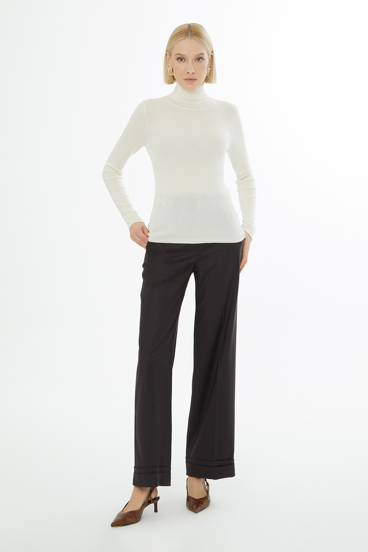 Boğazlı Kadın Triko Kazak