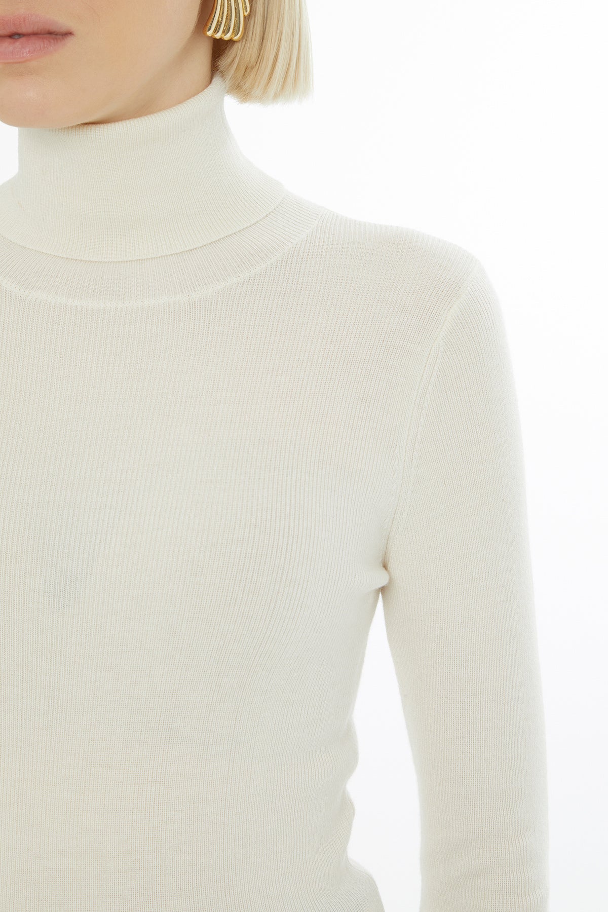 Boğazlı Kadın Triko Kazak