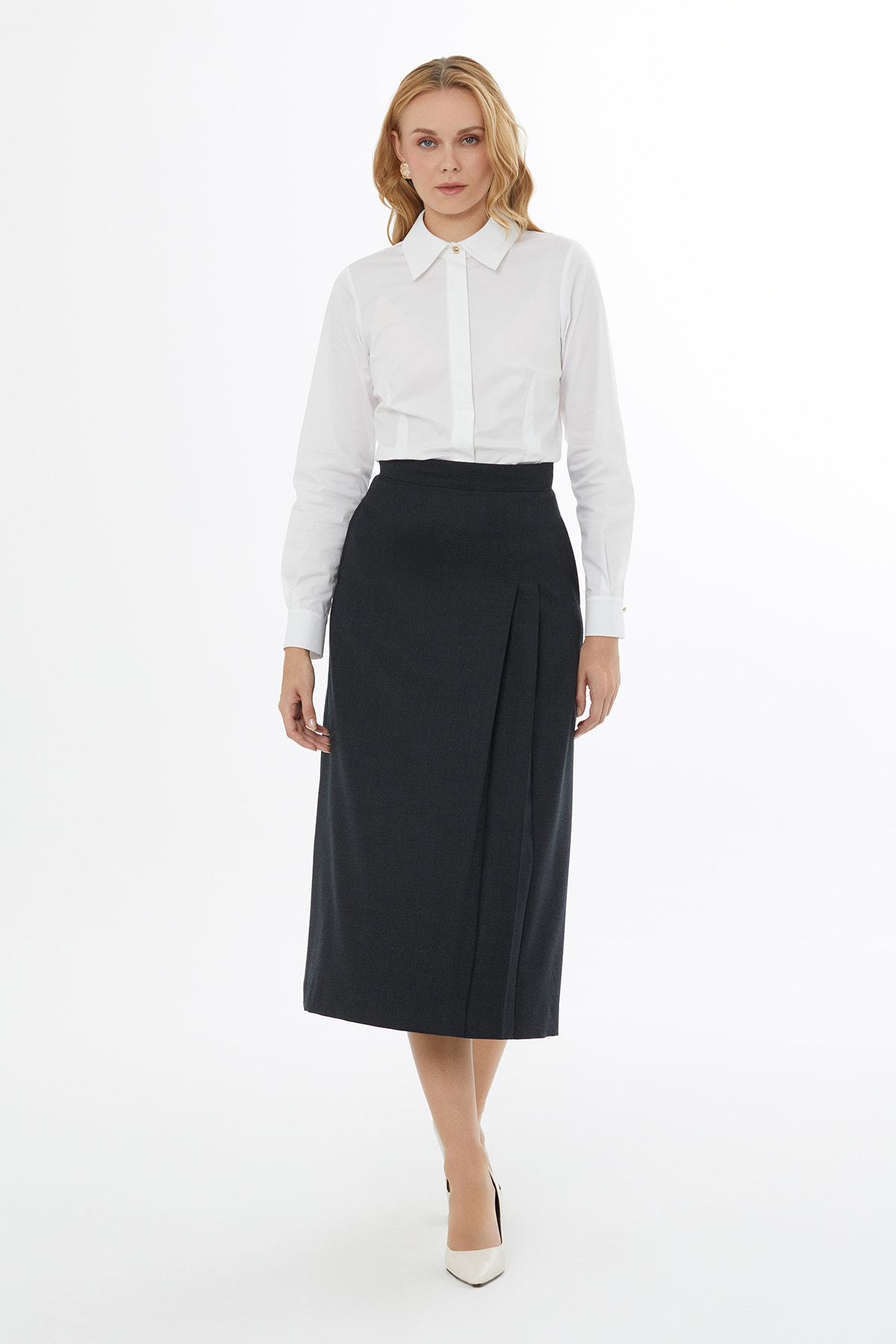 Arkası Fermuarlı Logo Detaylı Kadın Etek