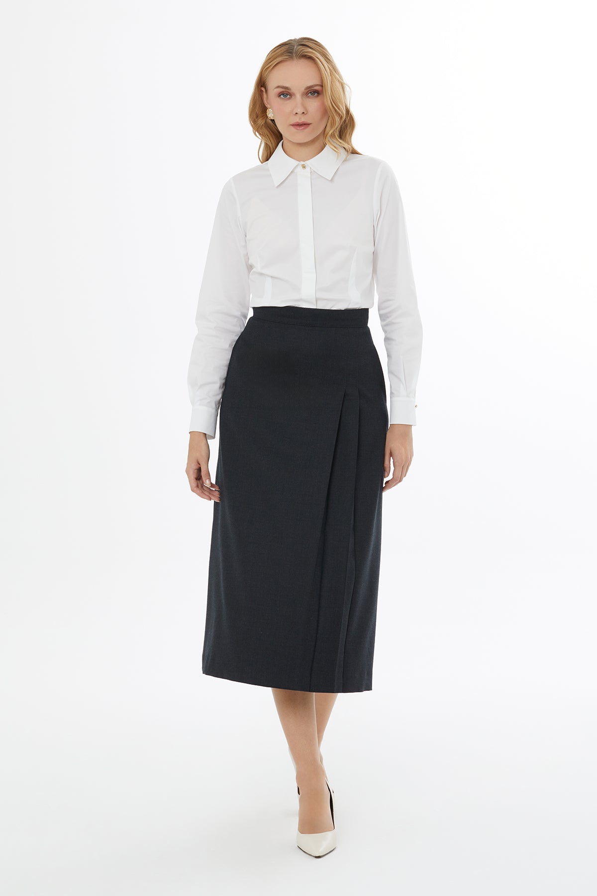 Arkası Fermuarlı Logo Detaylı Kadın Etek