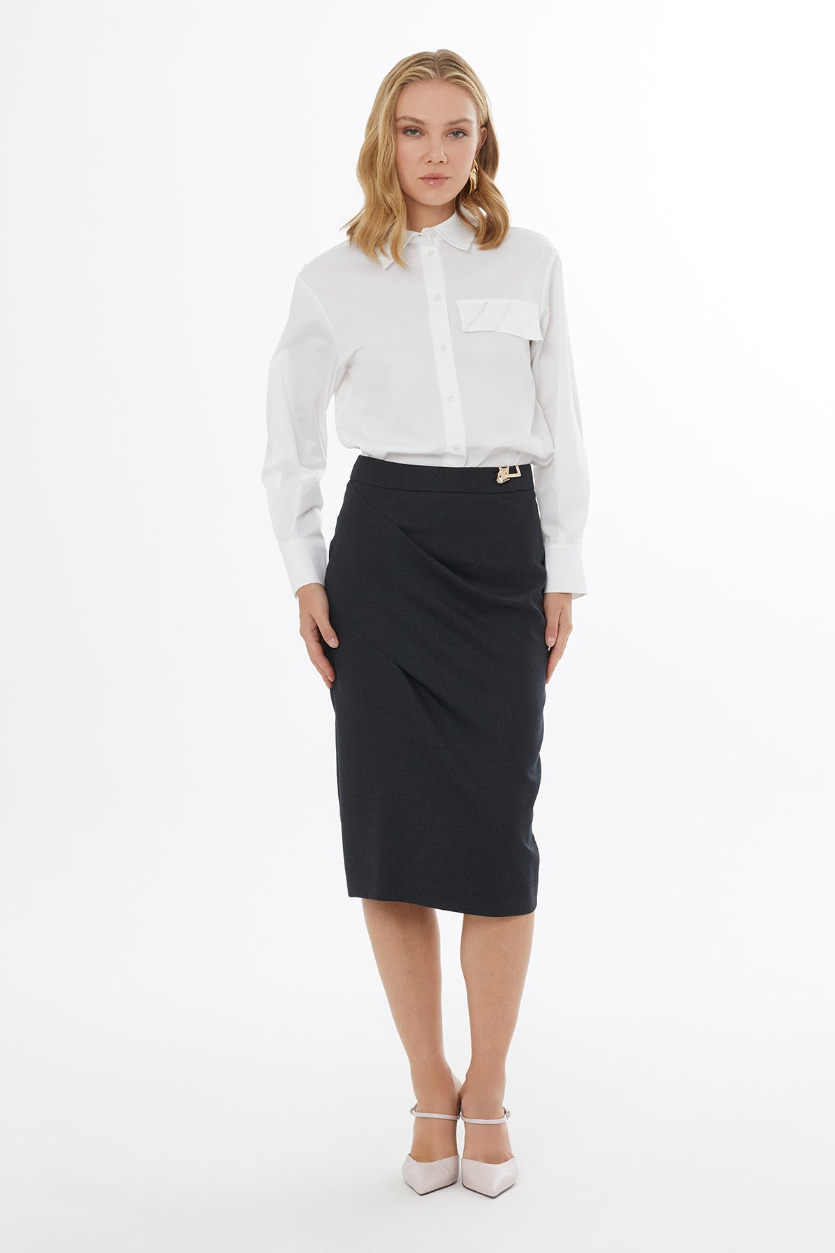 Arkası Fermuarlı Logo Detaylı Kadın Etek