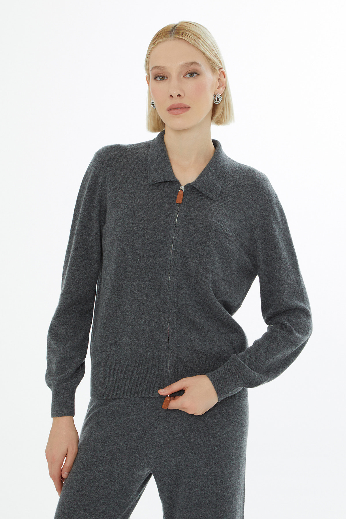 Gömlek Yaka Fermuar Kapamalı Uzun Kollu Hırka