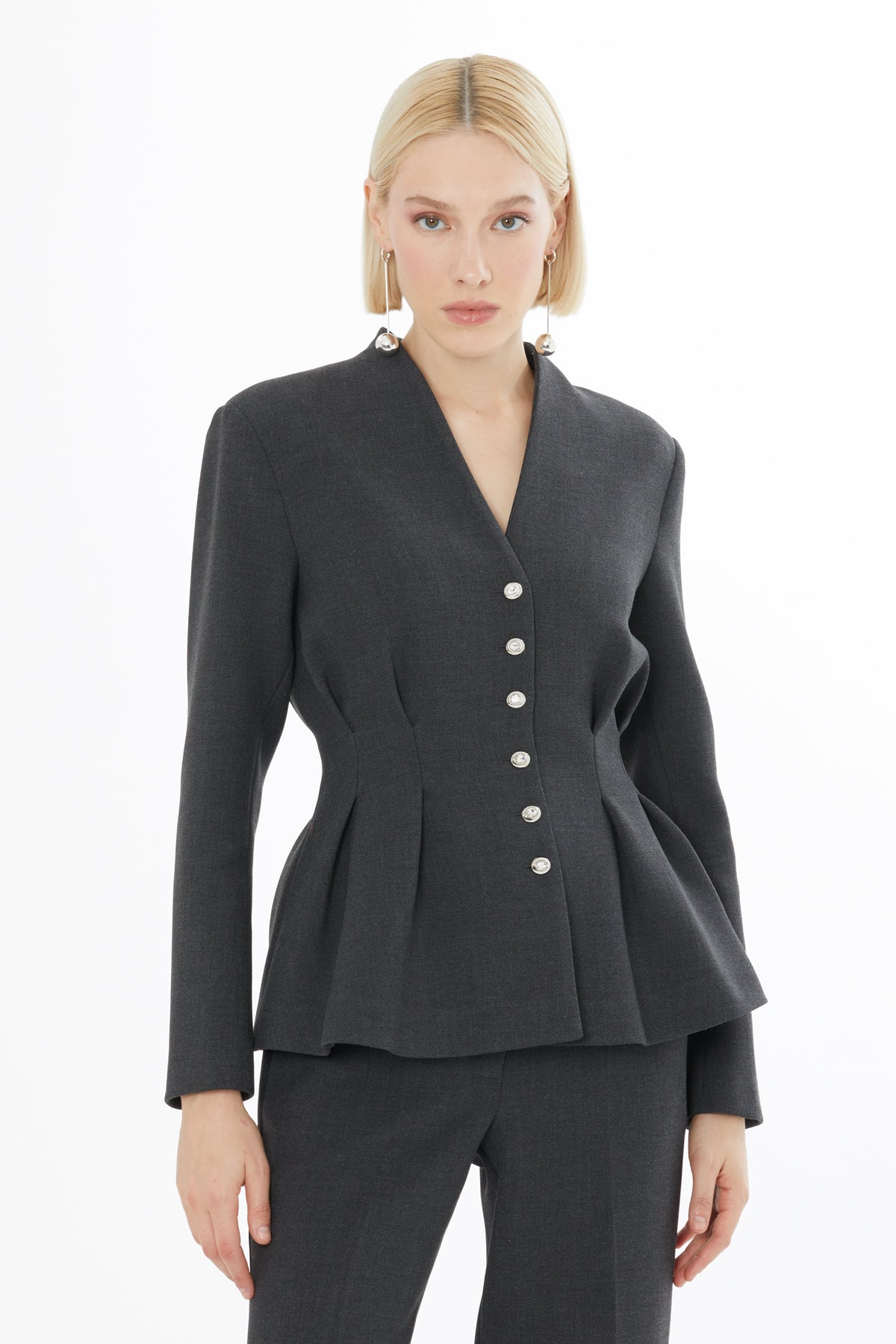 Mono Kapama Cepli Ceket Ve Havuç Pantolon