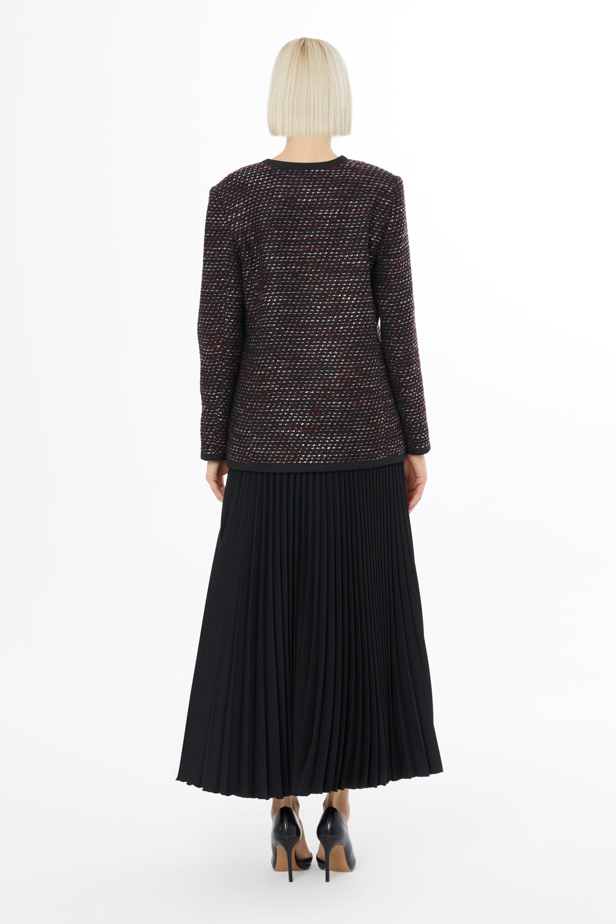 Düğme Kapamalı Ceket Ve Piliseli Etek