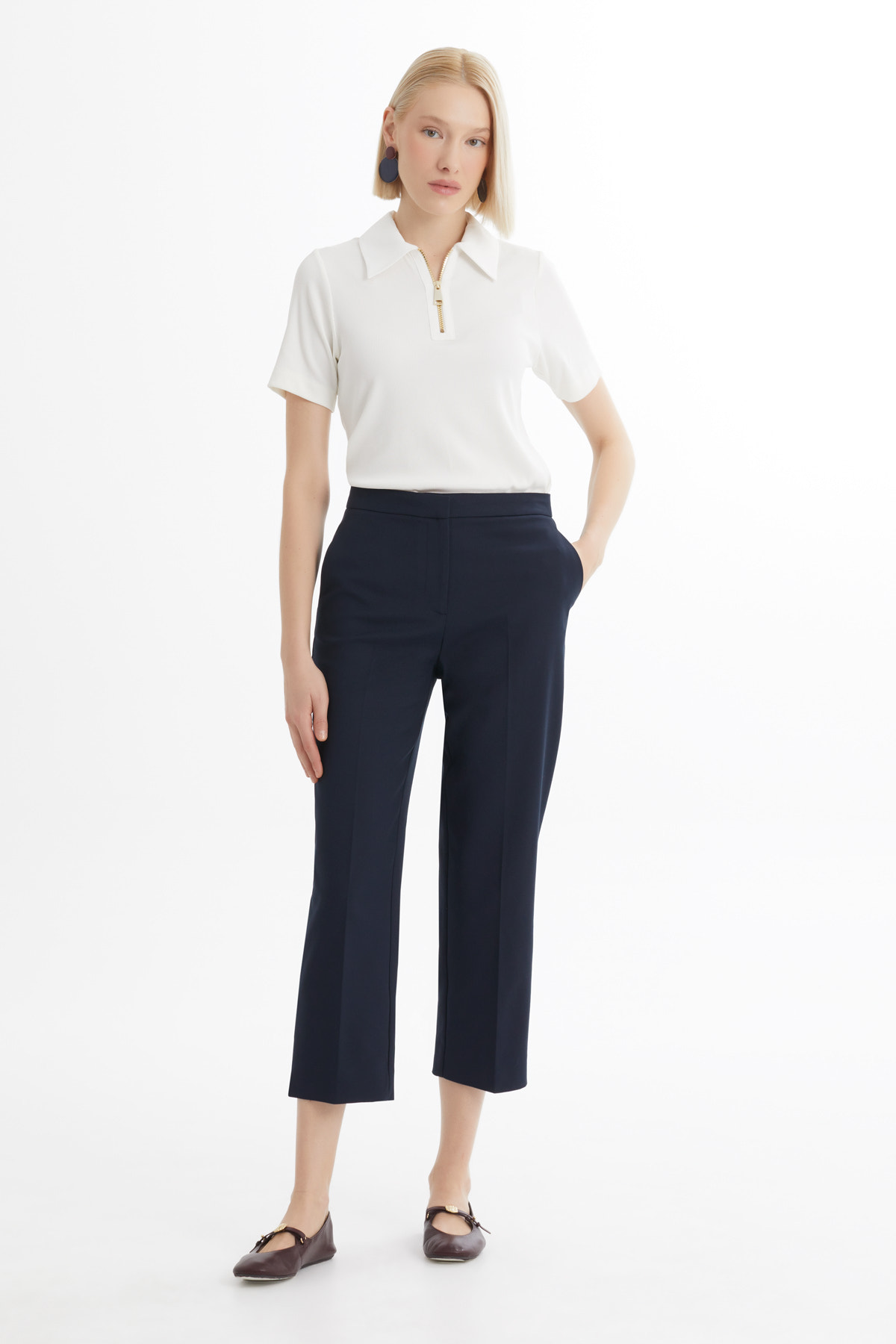 Fermuarlı Logolu Lacivert Havuç Pantolon