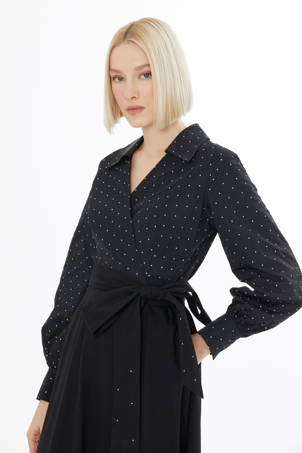 Balon Kollu Bağlamalı Puantiye Uzun Elbise