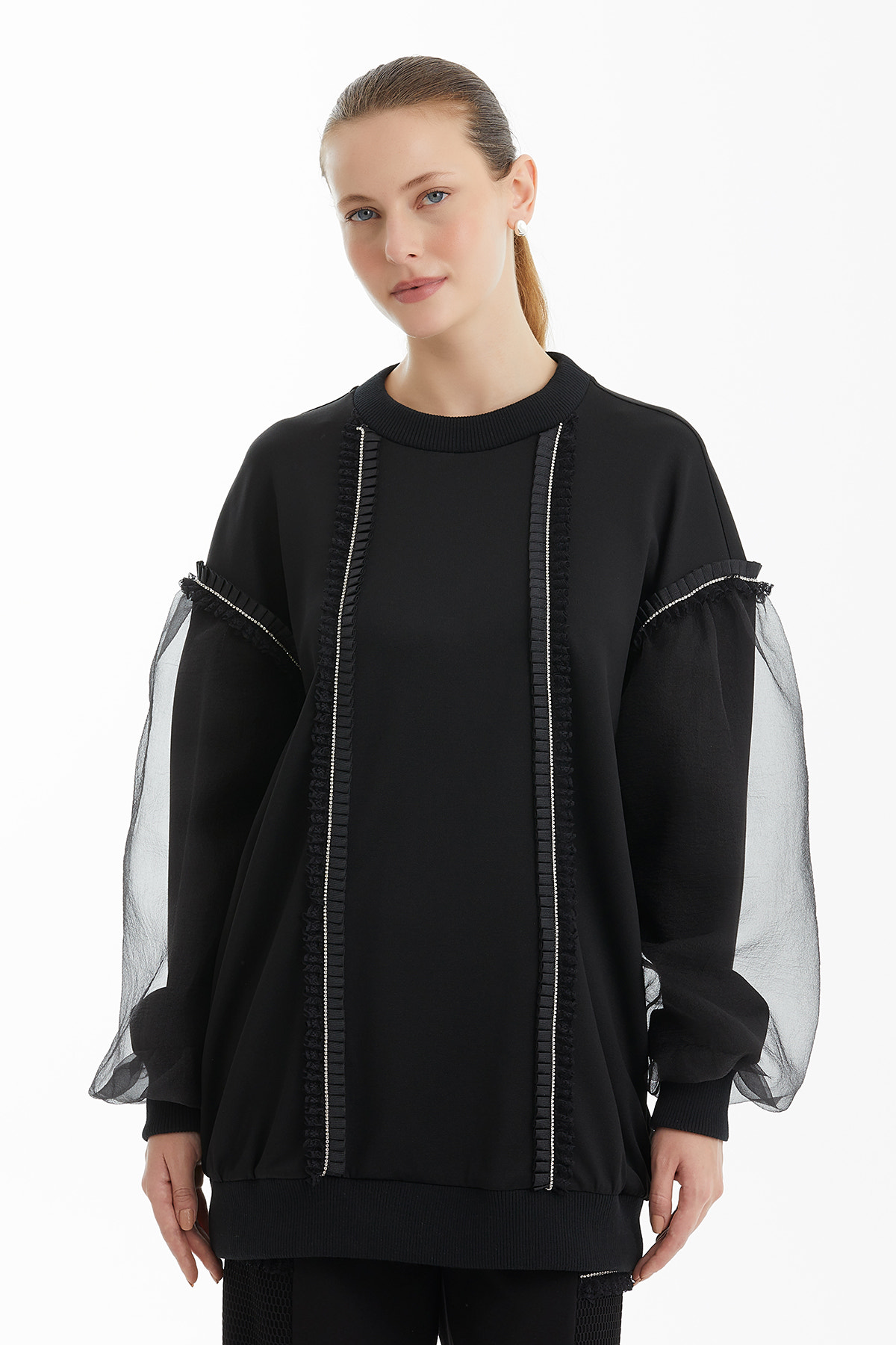 Taşlı Şerit Aksesuarlı Organze Detaylı Siyah Sweatshirt