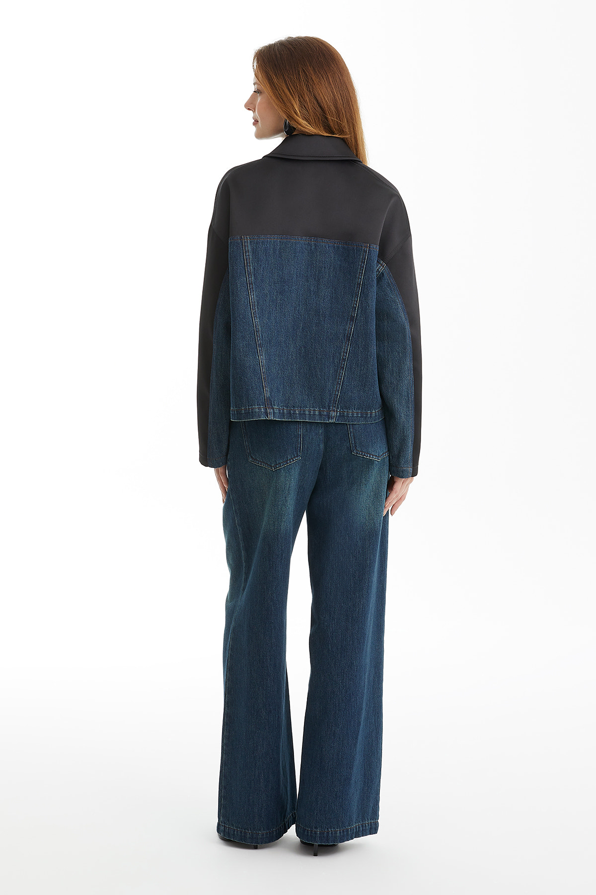 Garnili İşlemeli Mavi Denim Ceket