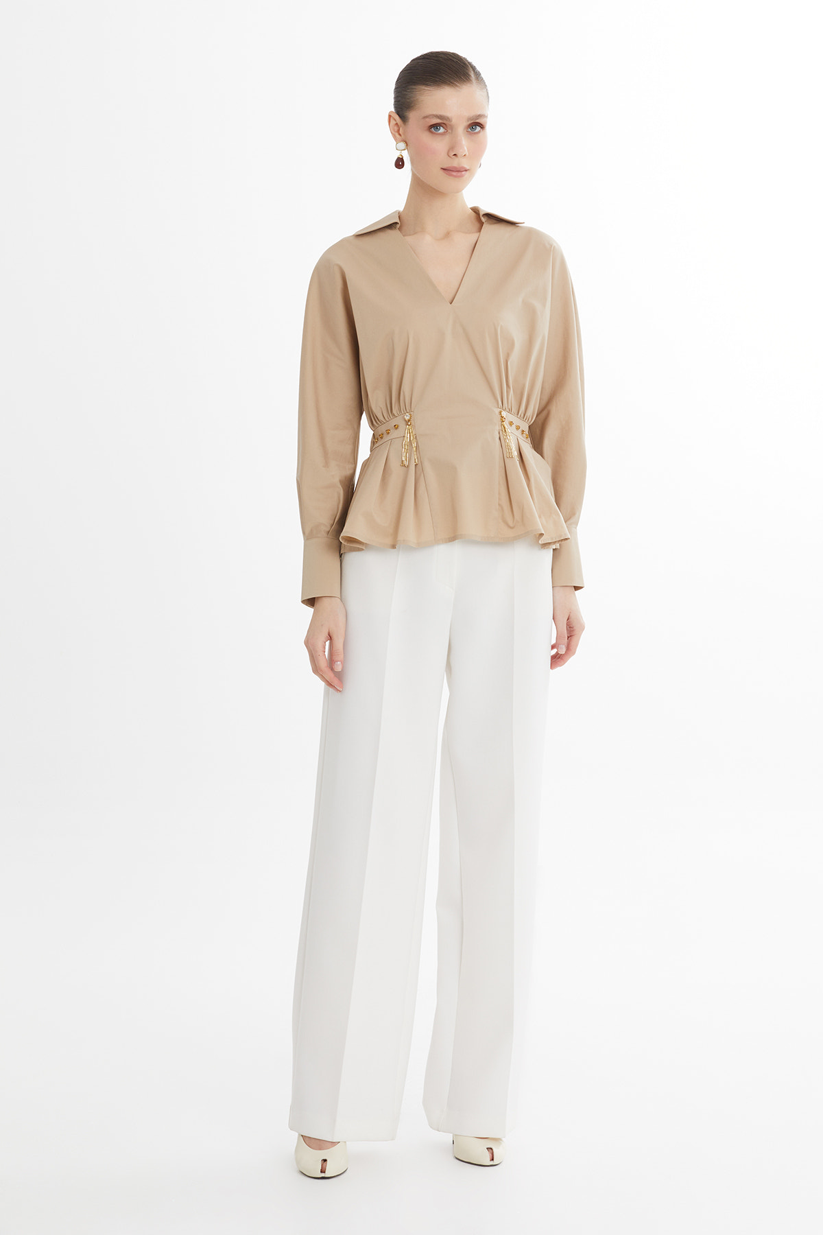 V Yakalı Uzun Kollu Kahverengi Gömlek