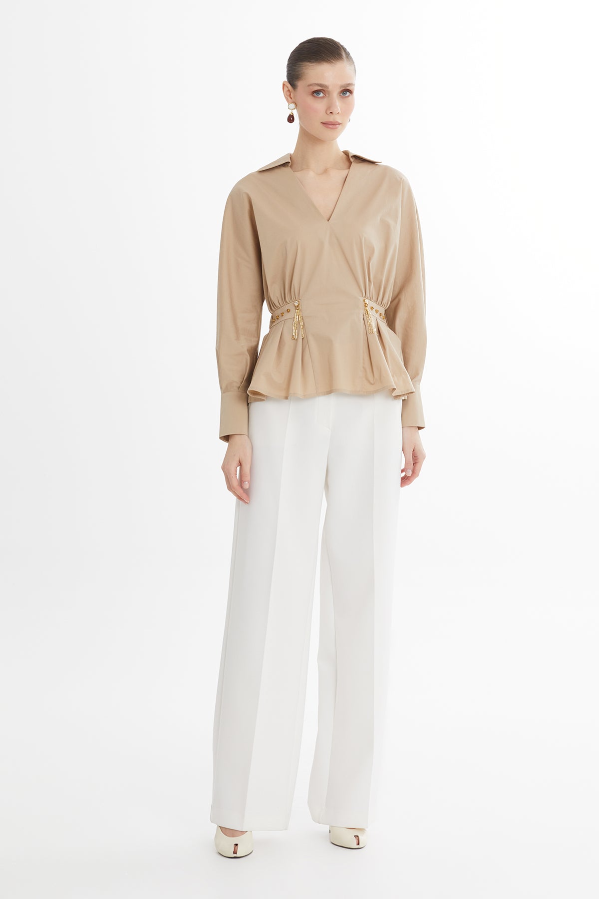 V Yakalı Uzun Kollu Kahverengi Gömlek