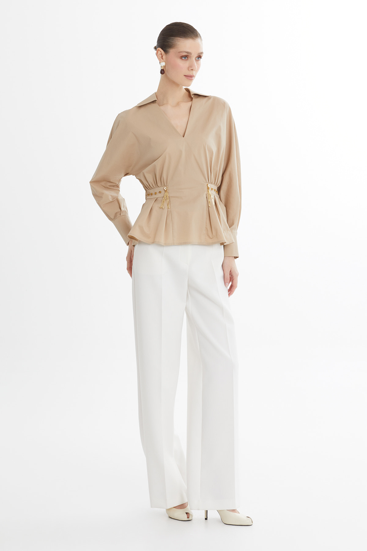 V Yakalı Uzun Kollu Kahverengi Gömlek