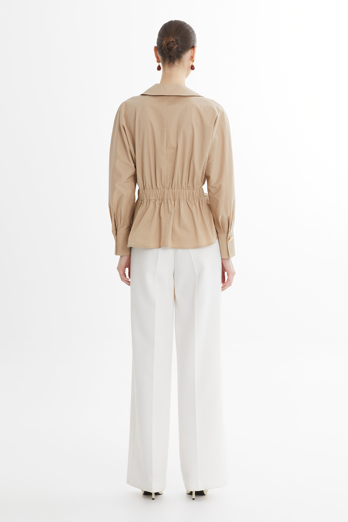 V Yakalı Uzun Kollu Kahverengi Gömlek