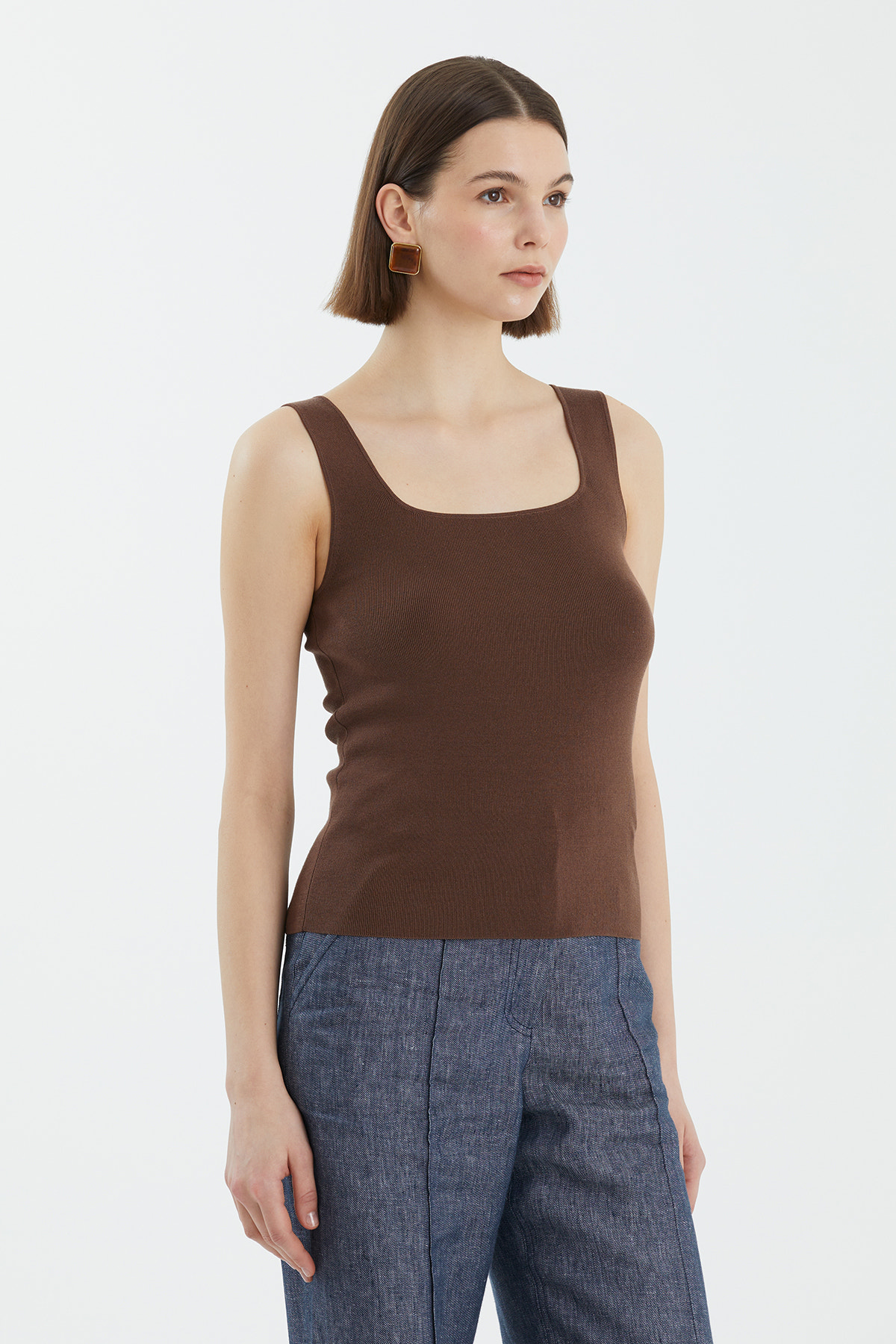 İpek Karışımlı Askılı Kahverengi Triko