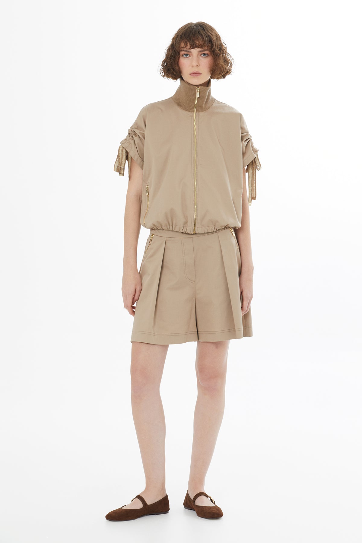 Şerit Triko Detaylı Büzgülü Bej Ceket