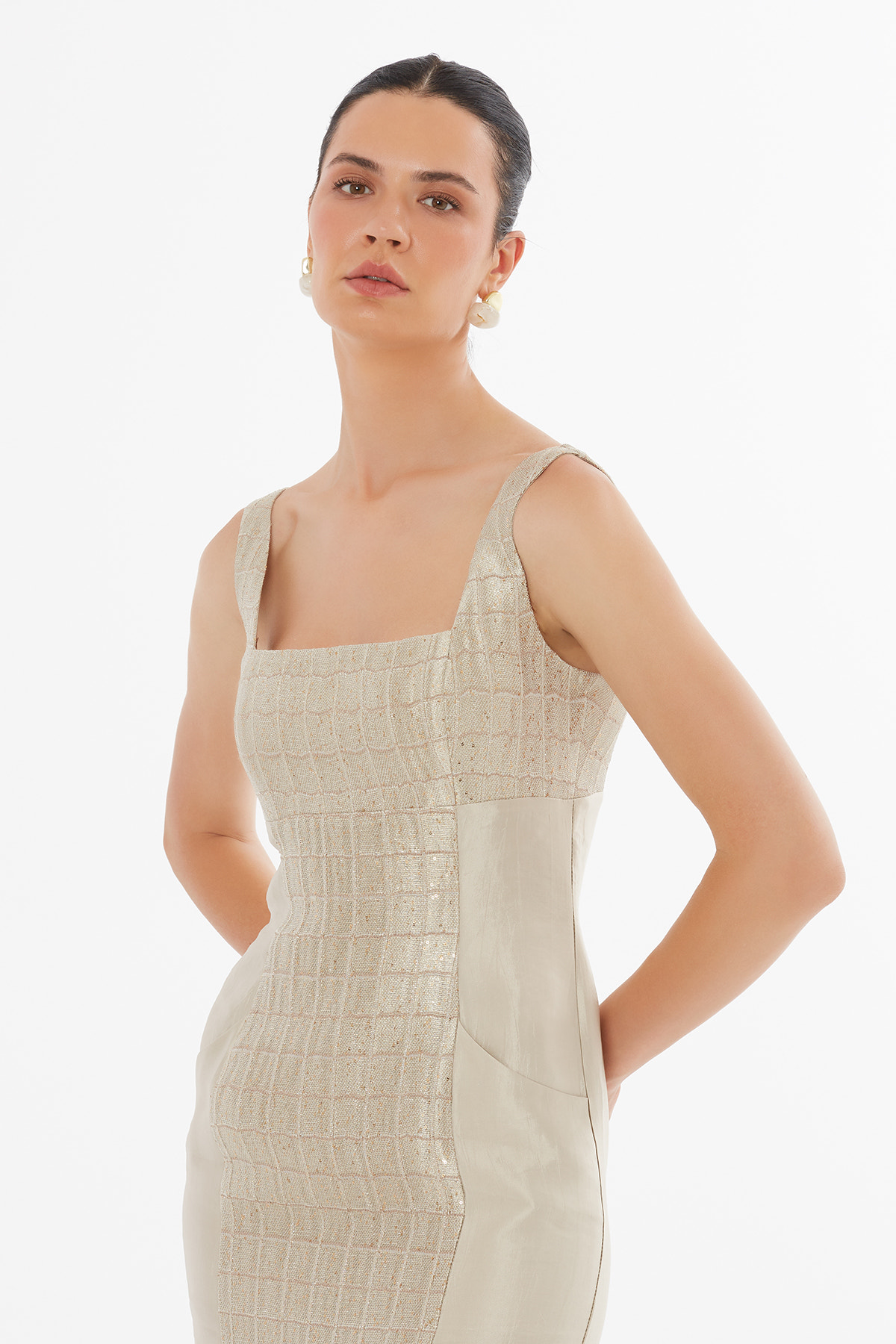 Torba Cepli Kare Yaka Bej Maxi Elbise