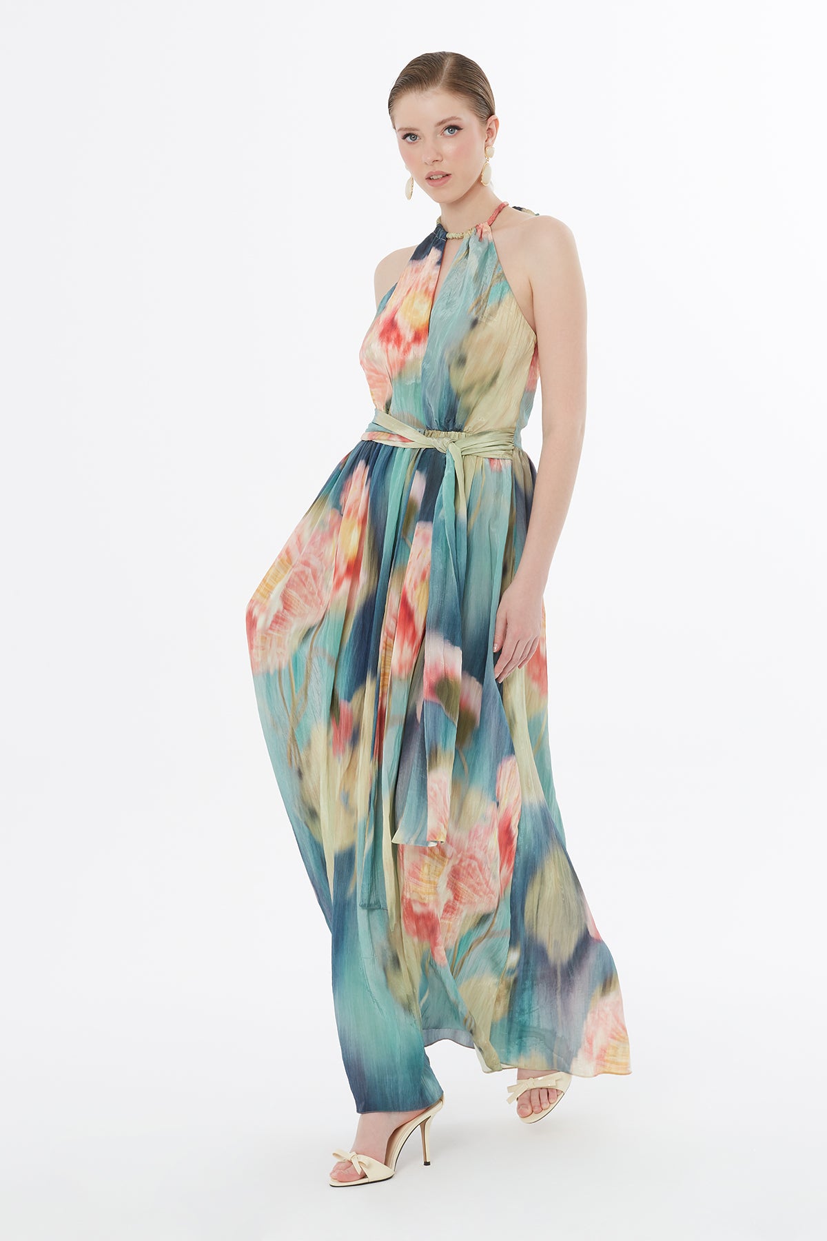 Bağ Ucu Boncuk İşlemeli Elbise