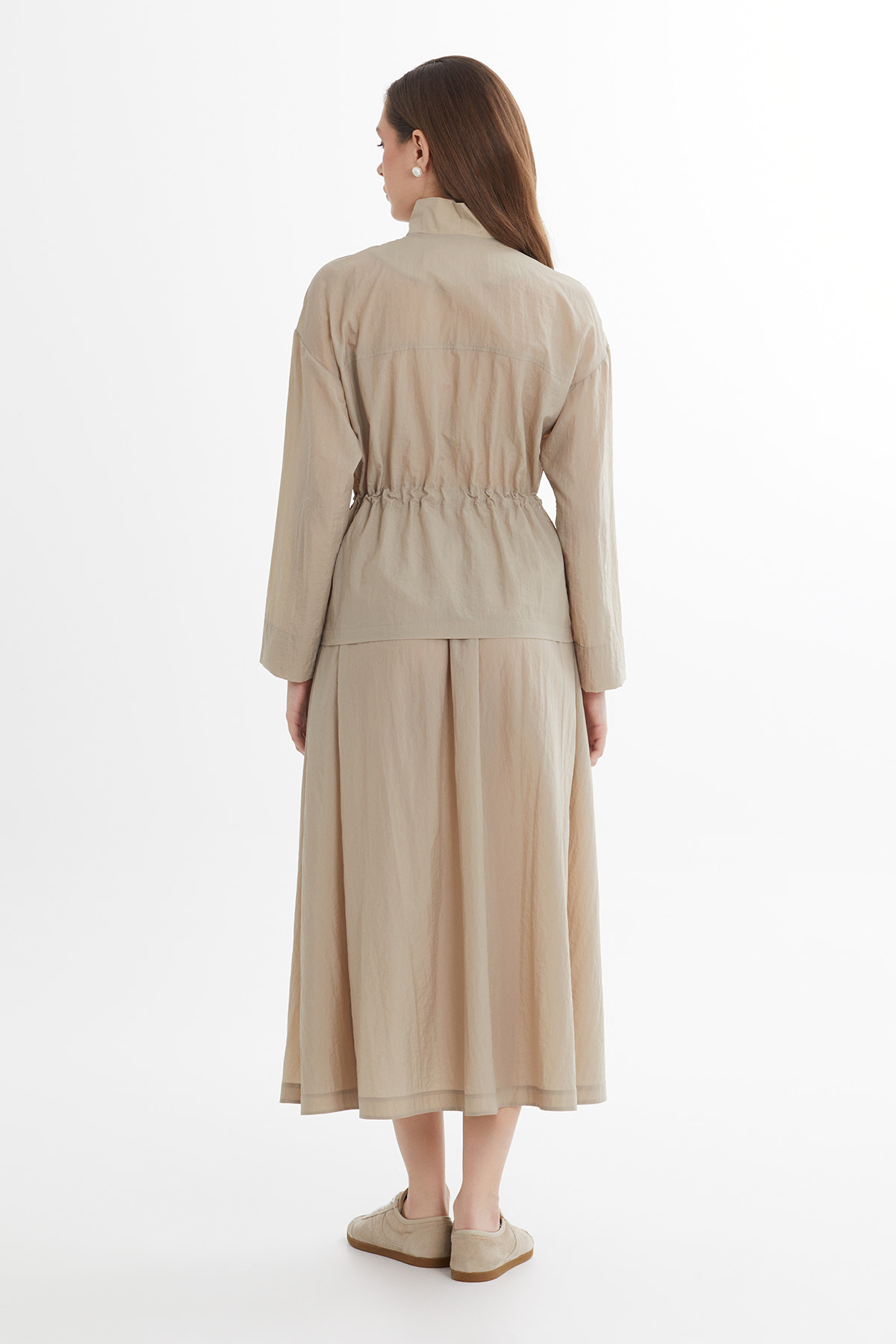 İşlemeli Ceket Ve Midi Etekli Bej Takım