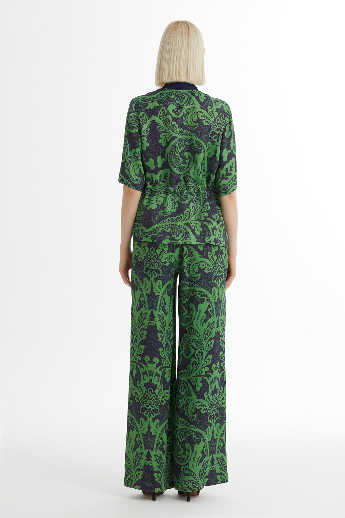 Desenli Ceket Ve Pantolonlu Yeşil Takım