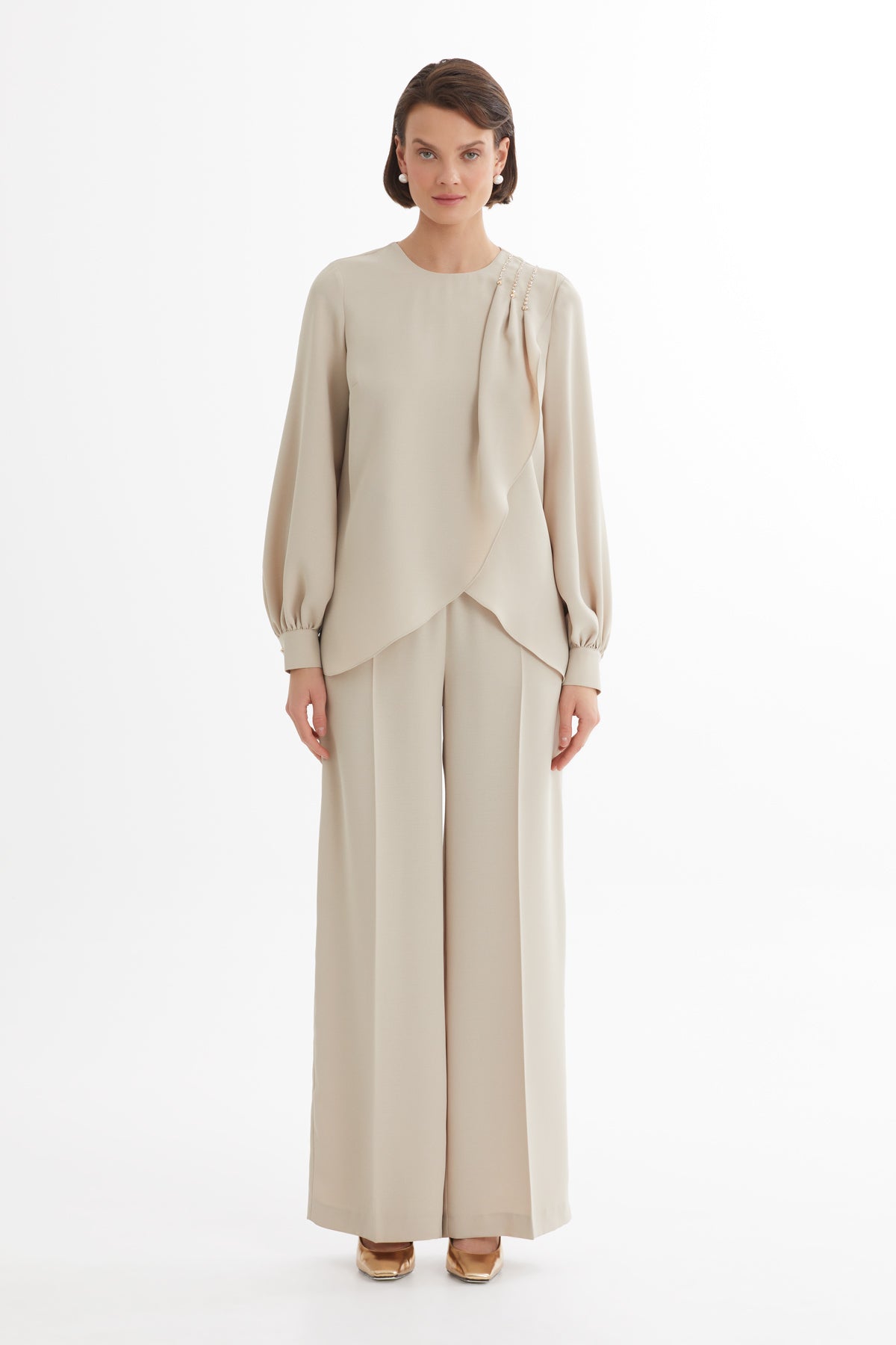 Bej Asimetrik Bluz Pantolon Takım
