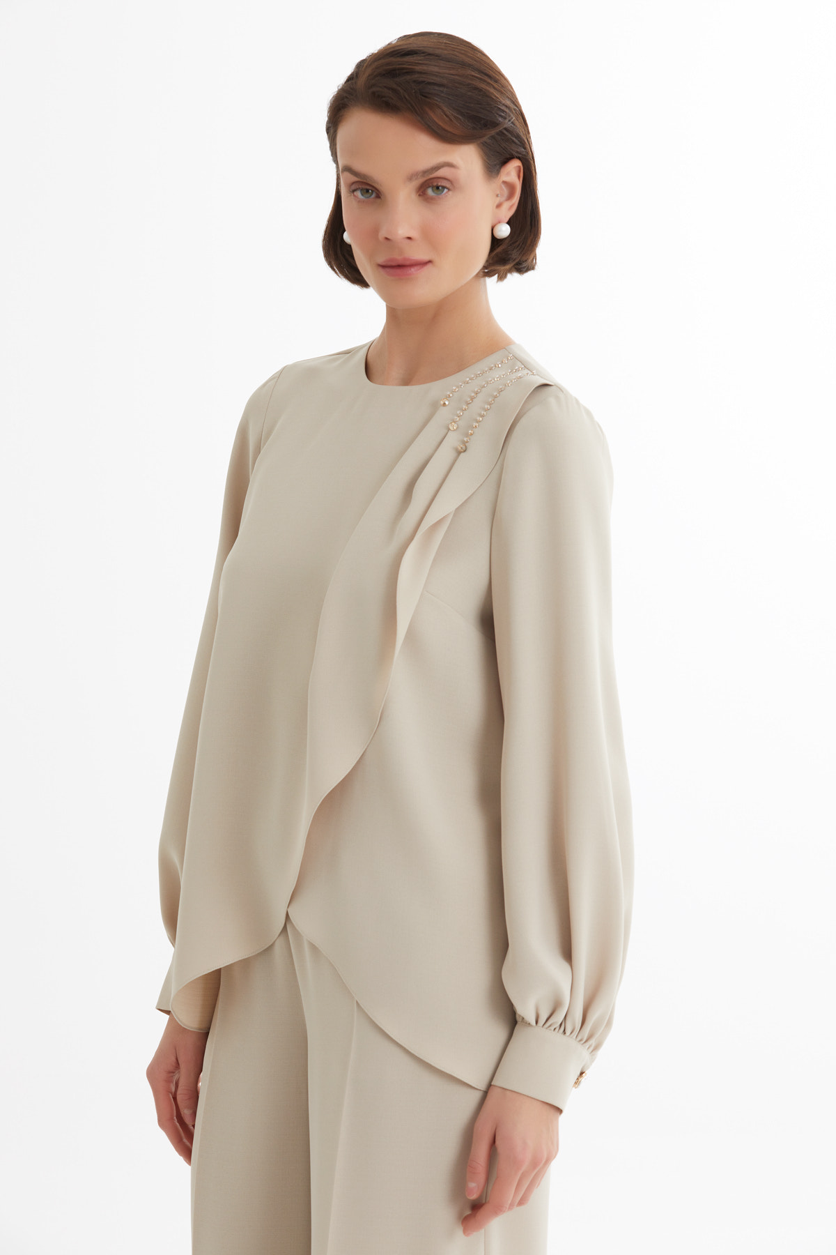 Bej Asimetrik Bluz Pantolon Takım