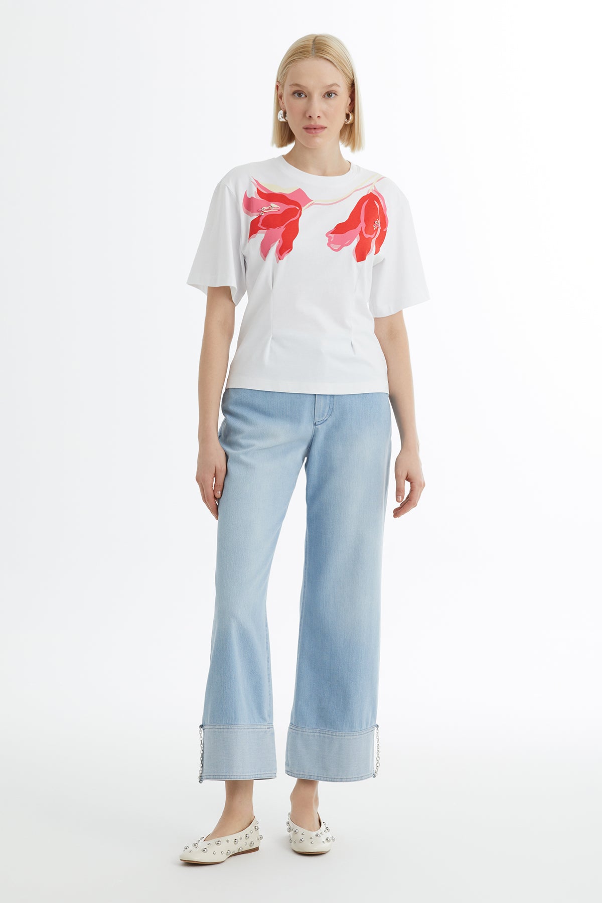 Baskı Ve İşlemeli Beyaz T-Shirt