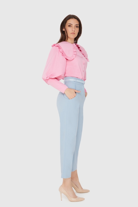 Gizia Blue Carrot Pants With Leather Belt With Pocket Detail. 2