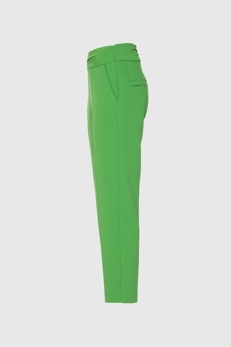 Gizia Pleated Detailed Green Carrot Trousers. 2