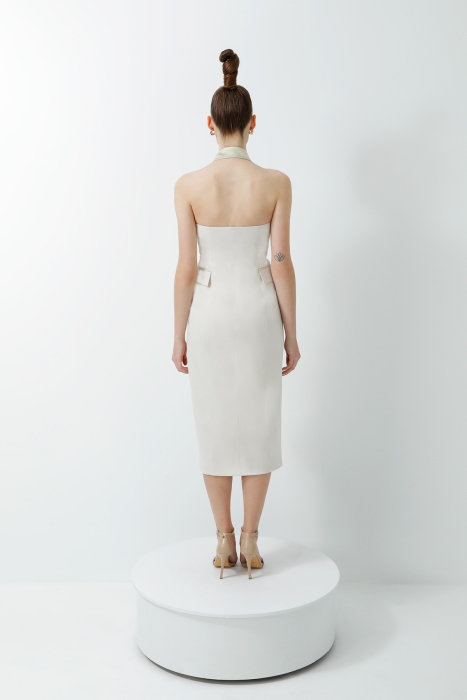 Gizia Satin Collar Detailed Off-the-Shoulder Midi Length Beige Coat Dress. 4