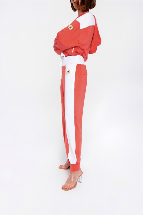 Gizia Coral Color Tracksuit With Metal Zipper Pockets With Star Plex Detail. 3