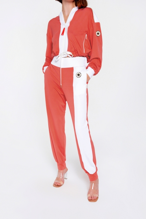 Gizia Coral Color Tracksuit With Metal Zipper Pockets With Star Plex Detail. 2