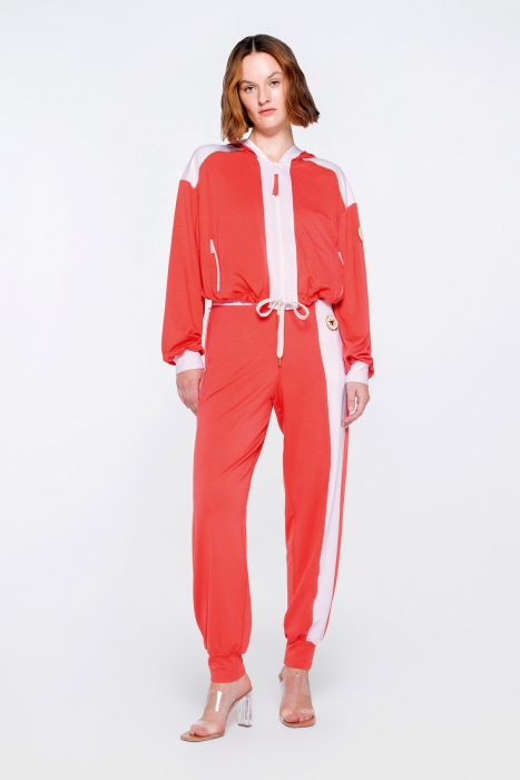 Gizia Coral Color Tracksuit With Metal Zipper Pockets With Star Plex Detail. 1
