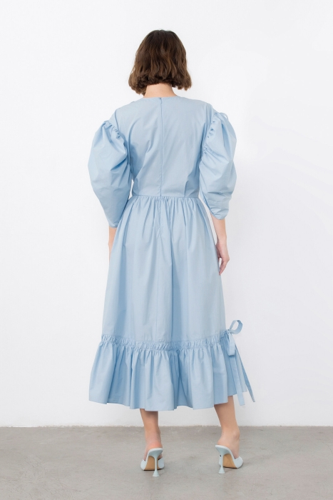 Gizia Blue Midi Dress with Bead Embroidery. 4